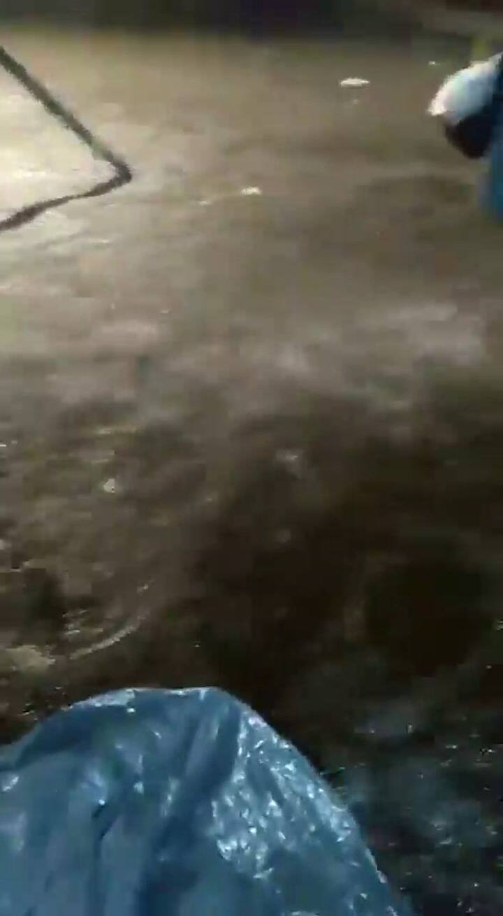 Por la fuerte tormenta se inundó un hospital en San Miguel de Tucumán