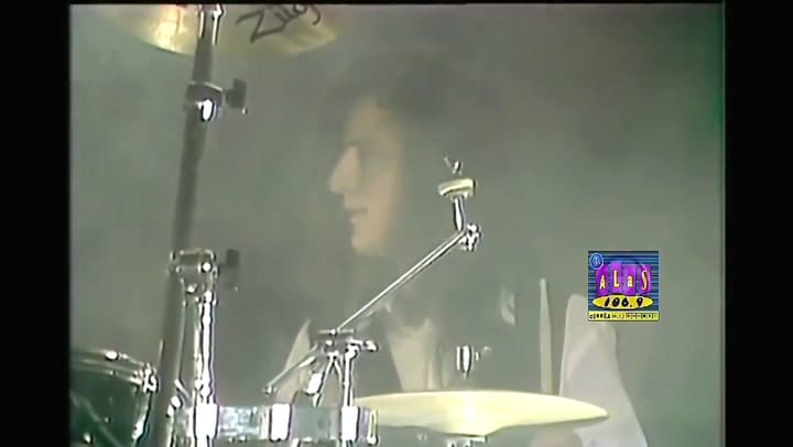 Charly García en Badía y Cía.1988 - Fuente: YouTube