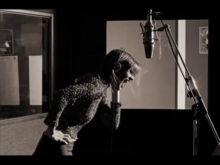 Fabiana Cantilo - Amanece en la ruta - Fuente: YouTube