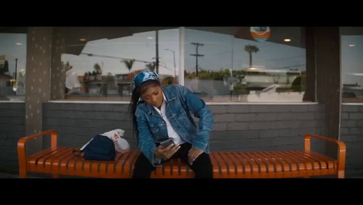 Tráiler oficial de One of Them Days