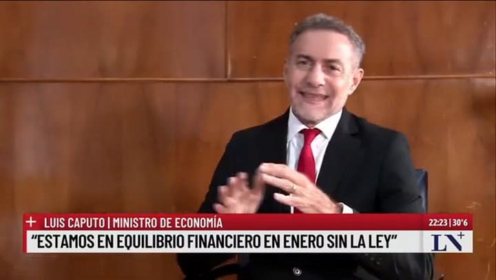 Luis Caputo: "Se está viendo una desaceleración inflacionaria"