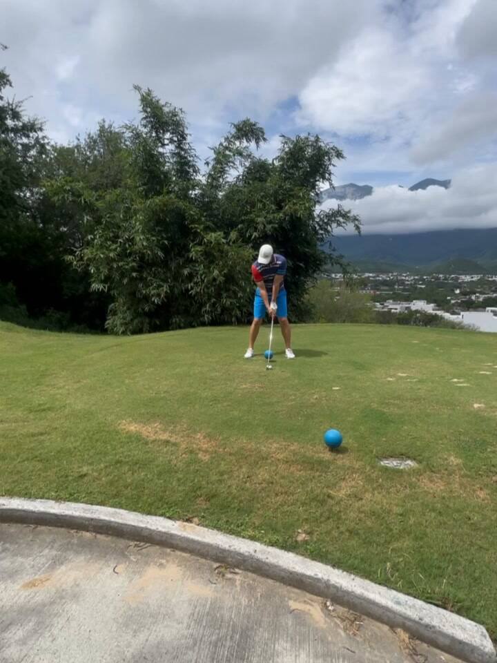 Carrizo abandonó el fútbol y comenzó a jugar al golf