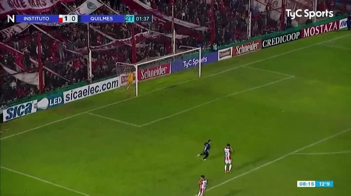 El error del arquero de Instituto ante Quilmes