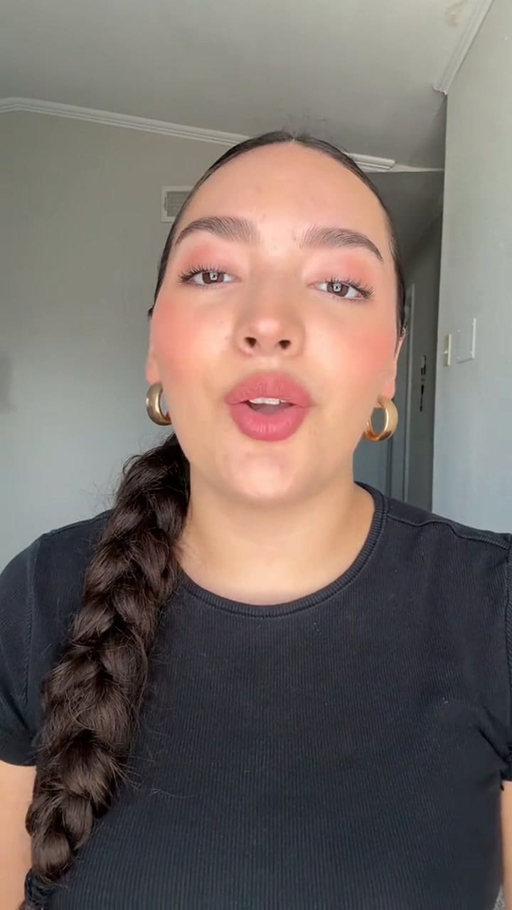 Latina Solicita Asilo En Estados Unidos Por Error