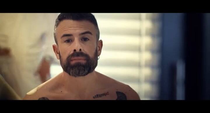 Ni de coña, tráiler oficial