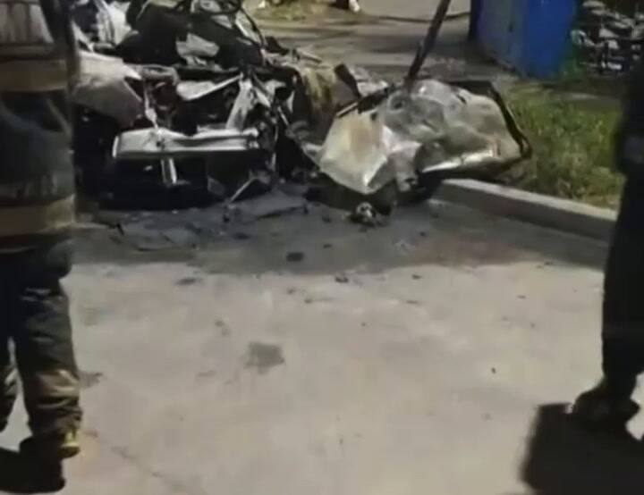 Auto explosión