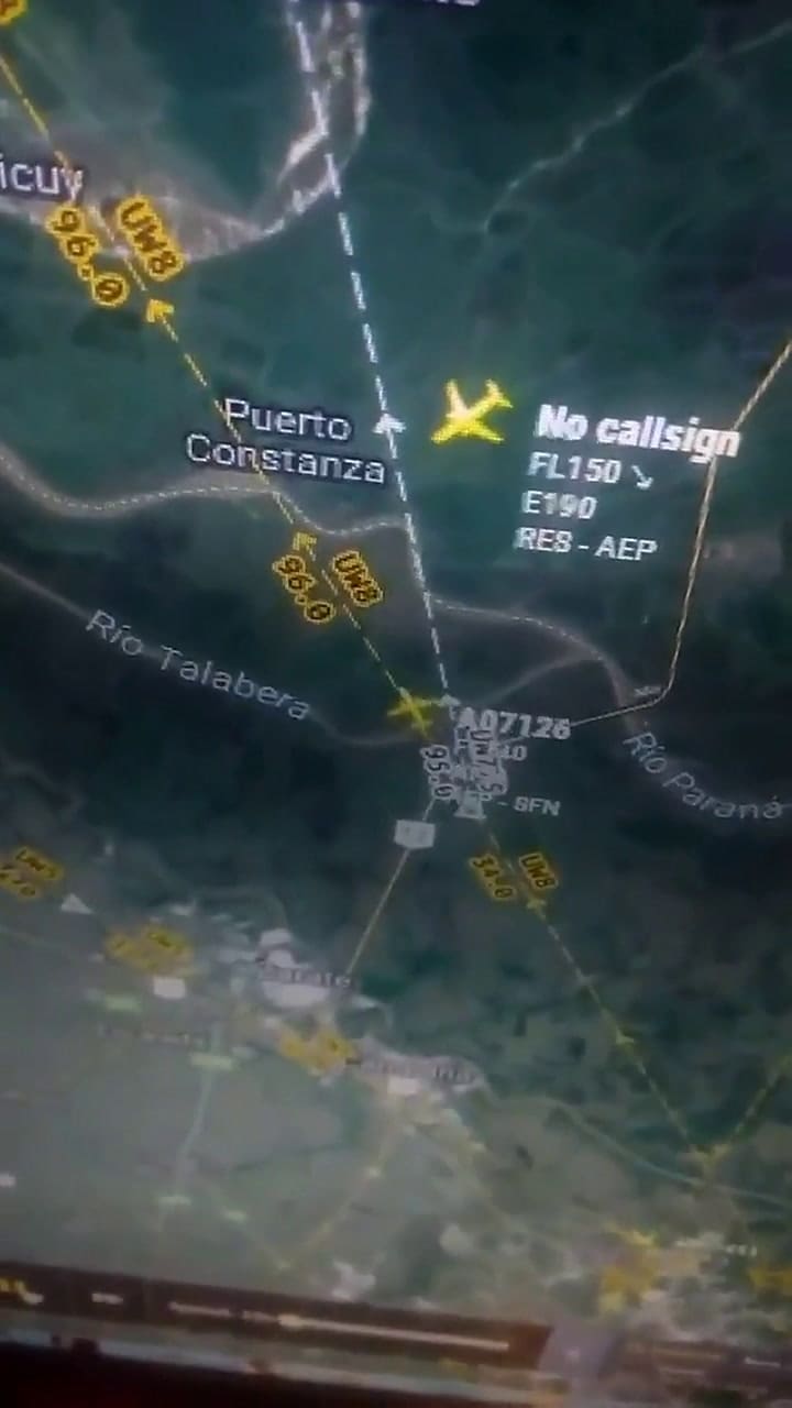 El incidente que motivó la discusión - Fuente: Twitter @ChamerTUC