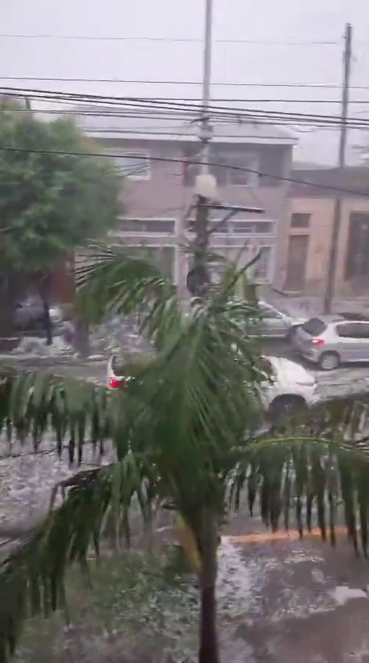 Granizo en Villa Domínico