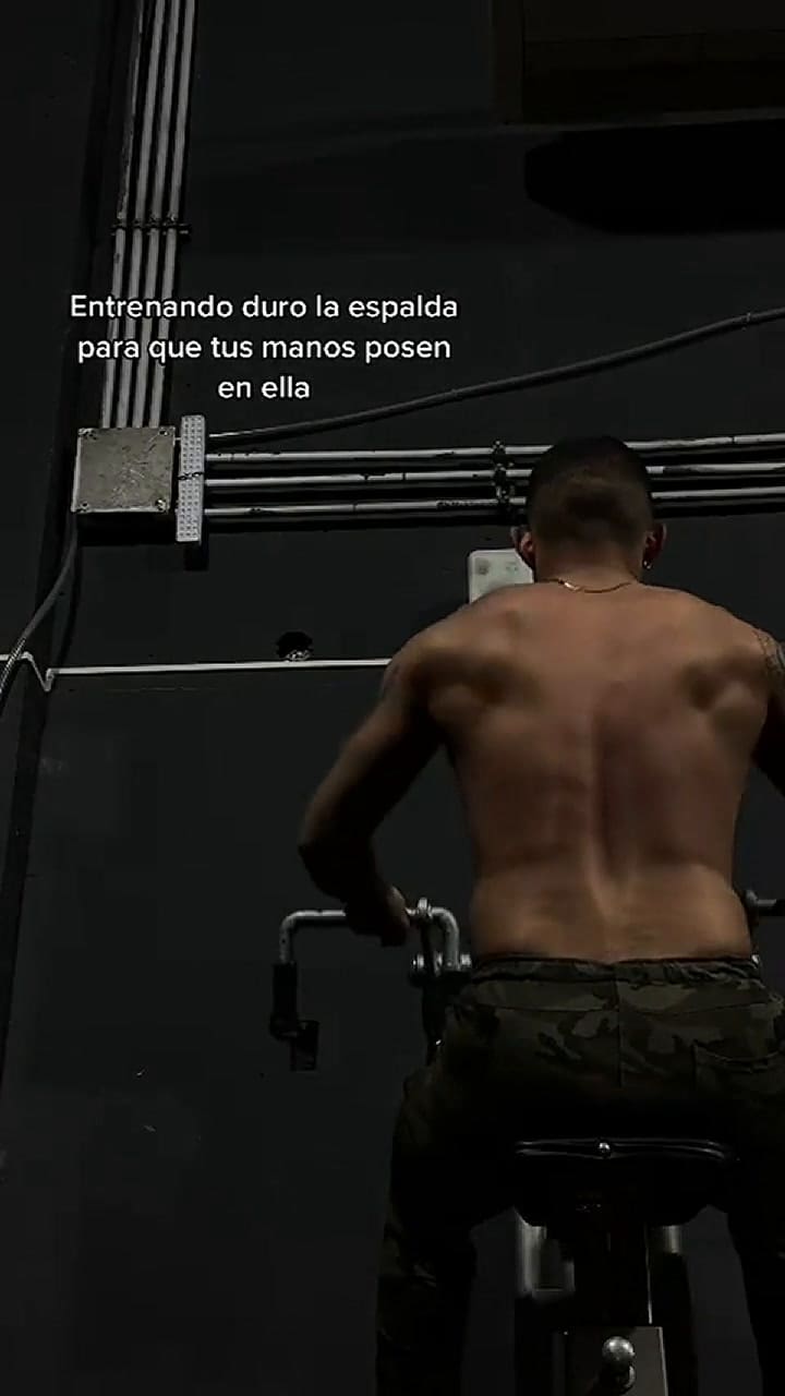 El 'reto' que realizó un joven para 'ganarse' un lugar en la familia de su novia