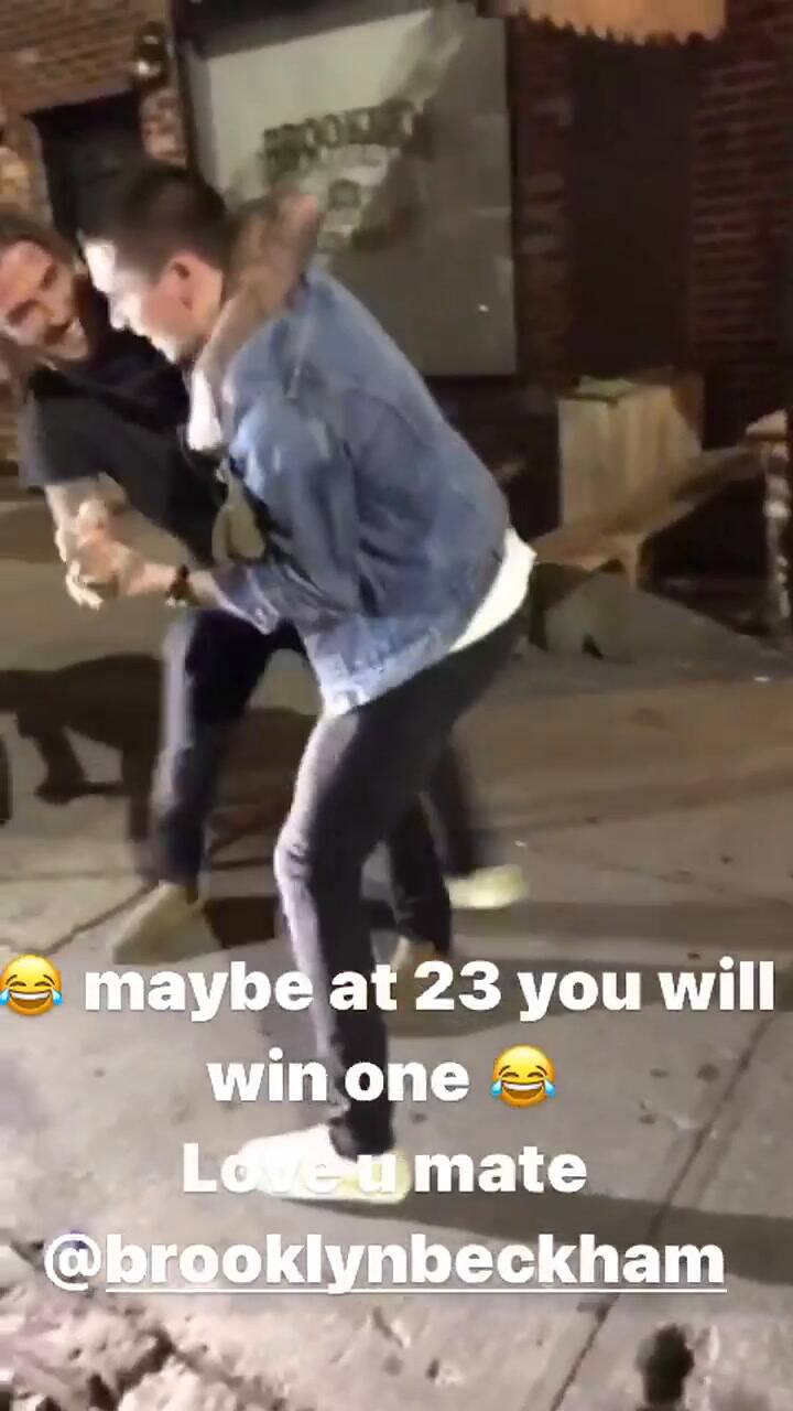 Beckham junto a su hijo