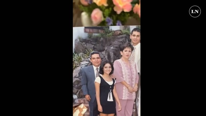 Una suegra odia tanto a su nuera que la mandó a eliminar de la foto de su casamiento