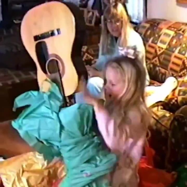 En 2019 Taylor Swift lanzó la canción "Christmas Tree Farm"