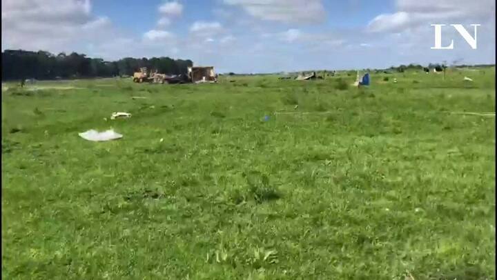 Desmantelan y queman las viviendas de usurpadores en Guernica