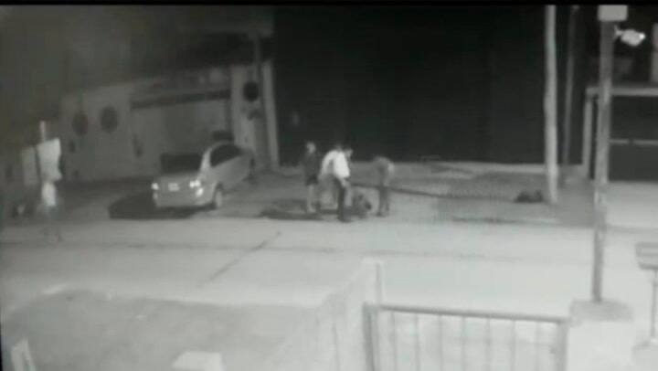 La Plata: un joven fue atacado a golpes a la salida de un boliche