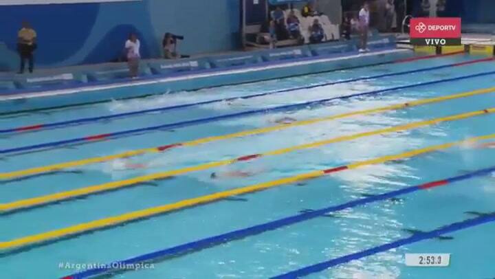 Delfina Dini? fue cuarta en su serie de los 400m Libres, con 4.17.00 - Fuente: Twitter