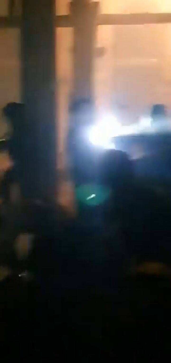 Fuertes choques entre la policía y fieles dentro de una mezquita de Israel