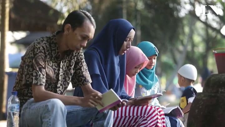 Indonesia homenajea a los muertos por el tsunami