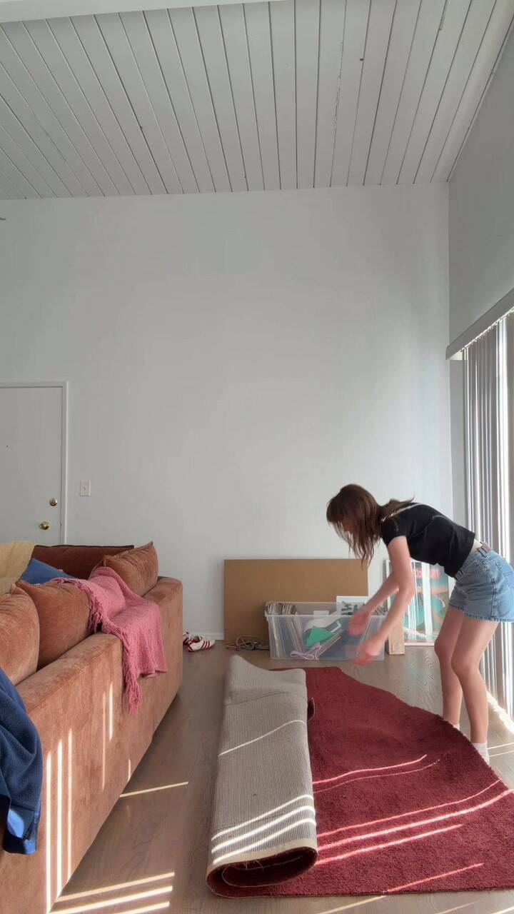 La influencer que encontró la alfombra roja de los Oscar en la basura de Los Ángeles