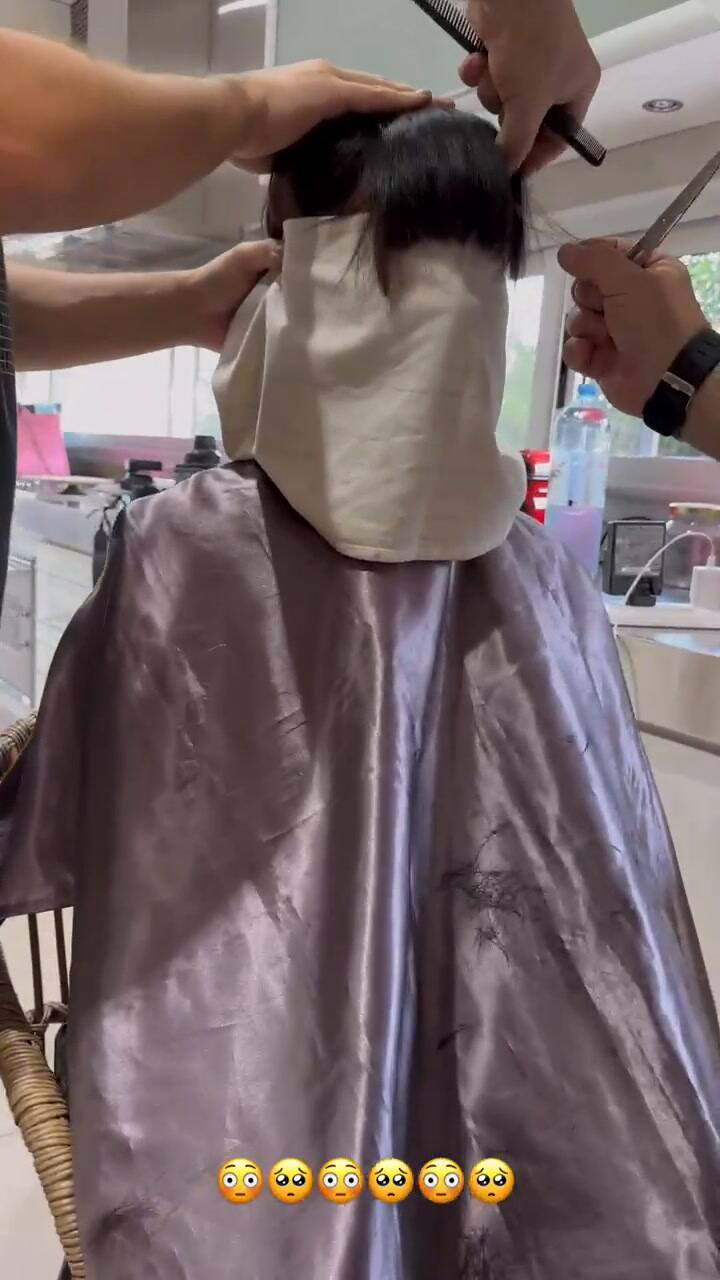 Wanda Nara mostró su nuevo look y la acusaron de copiarse de Moria Casán