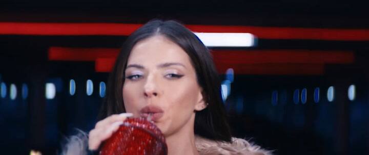 La canción de La China Suárez con L-Gante