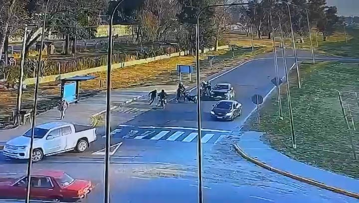 Robo moto Camino del Buen Ayre