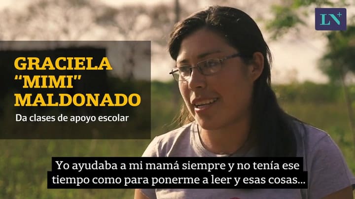 Es la primera de 11 hermanos en terminar la secundaria