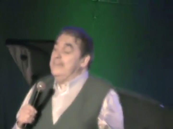 Alberto Cortez - Te llegará una rosa - Fuente: YouTube