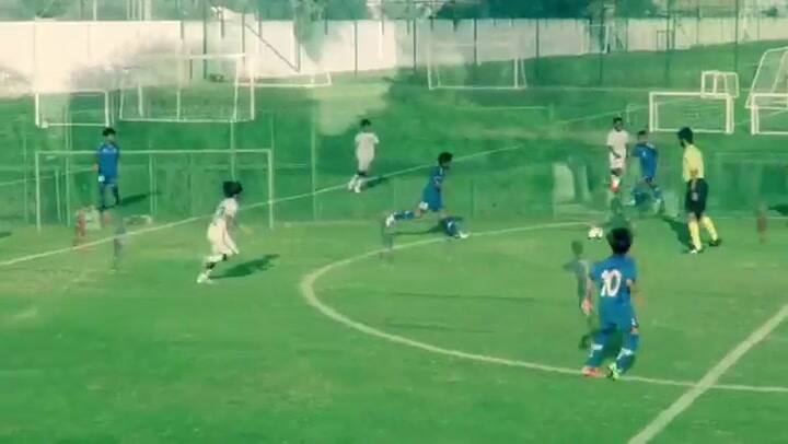 Así juega Abdullah Sultan, el nene fanático de Riquelme - Fuente: Instagram