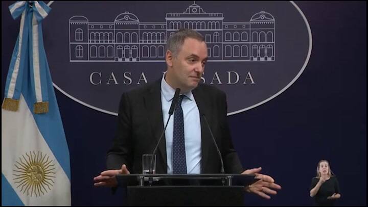 Conferencia de Manuel Adorni, frase 4