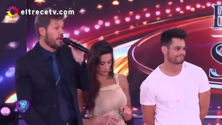 Flor angustiada por la devolución - Fuente: Youtube