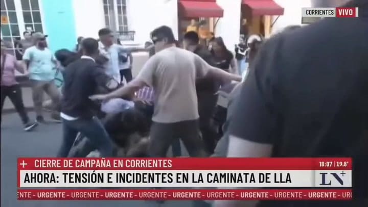 Incidentes durante la caminata de LLA en Corrientes 3