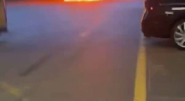 Un impactante incendio de un autobús en Suiza dejó al menos seis muertos y cinco heridos