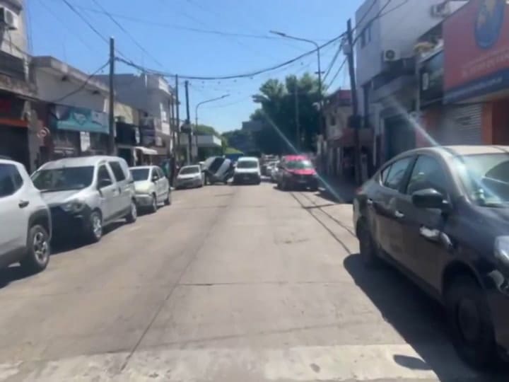 Villa Selena: Pursuit of stolen car ends with one dead and three arrested after shooting - Courtesy x.com/mauroszeta