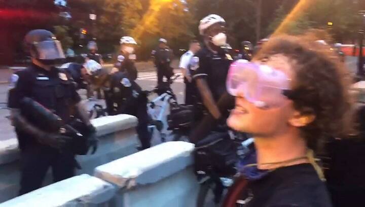 El perímetro creado tras un nuevo choque entre manifestantes y la policía en el Parque Lafayette