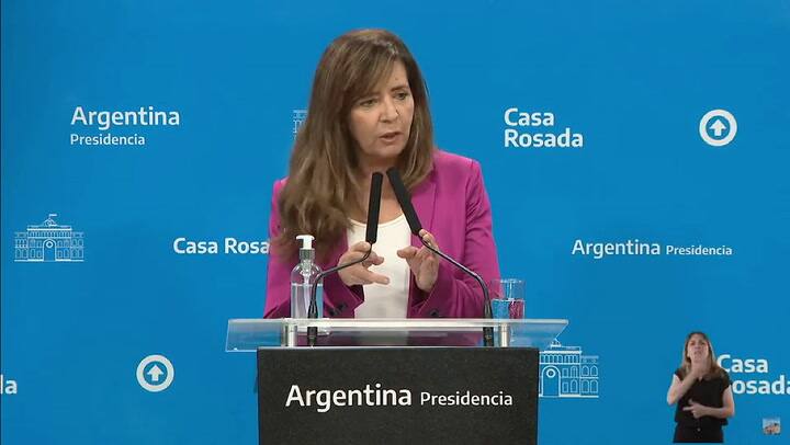 Cerruti apuntó contra quienes se oponen a la quita de subsidios