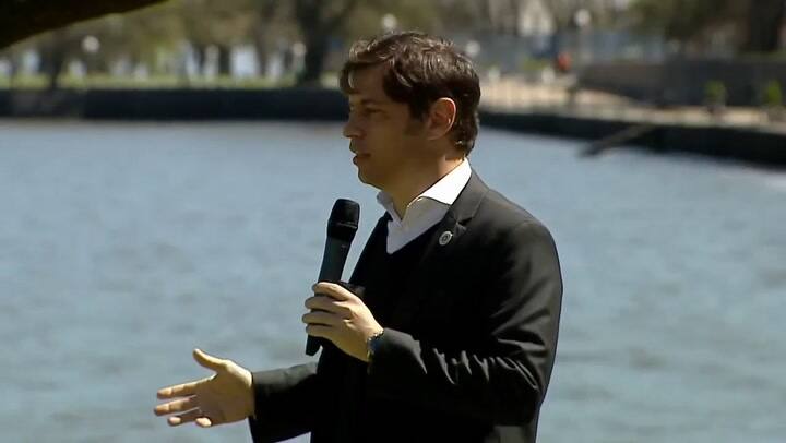 El gobernador de la provincia de Buenos Aires, Axel Kicillof, en la presentación del fondo Municipal