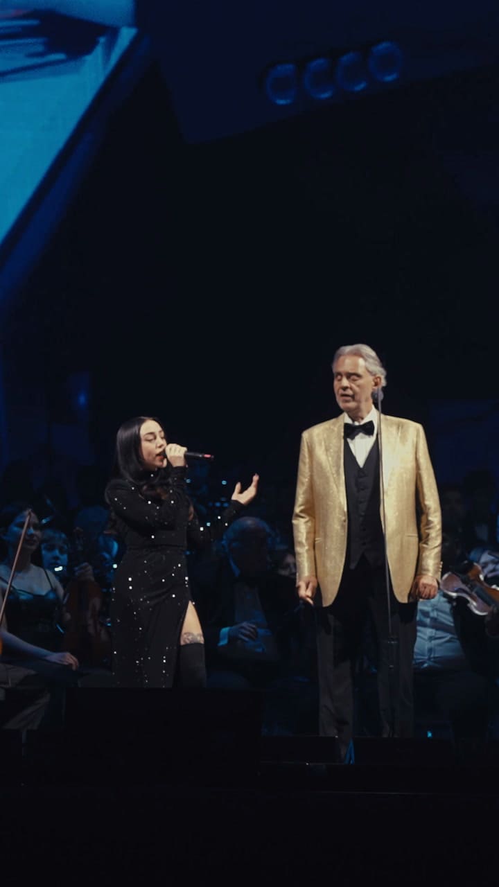Andrea Bocelli invitó a Nicki Nicole a cantar