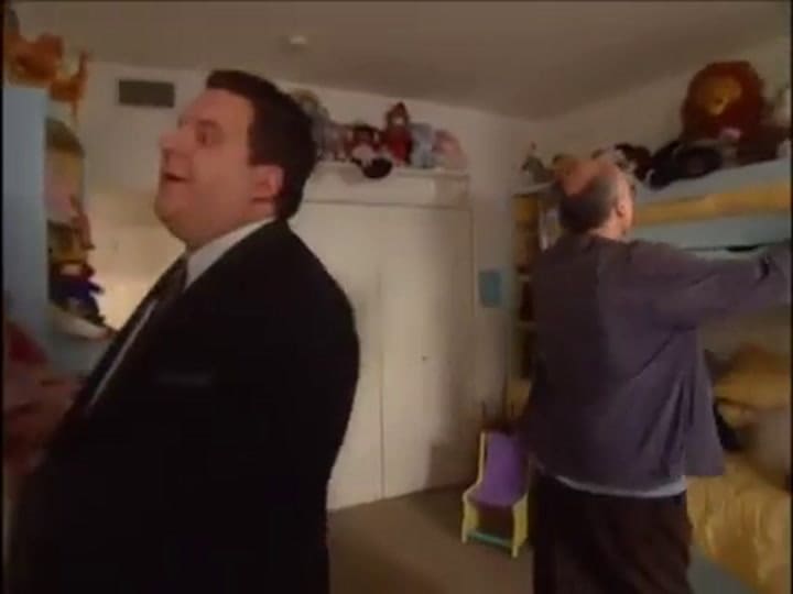 Curb Your Enthusiasm: Larry y Jeff solucionan el problema a su manera