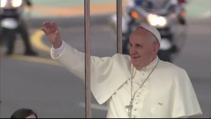 Kim Jong Un invita al Papa Francisco a visitar Corea del Norte - Fuente: Télam
