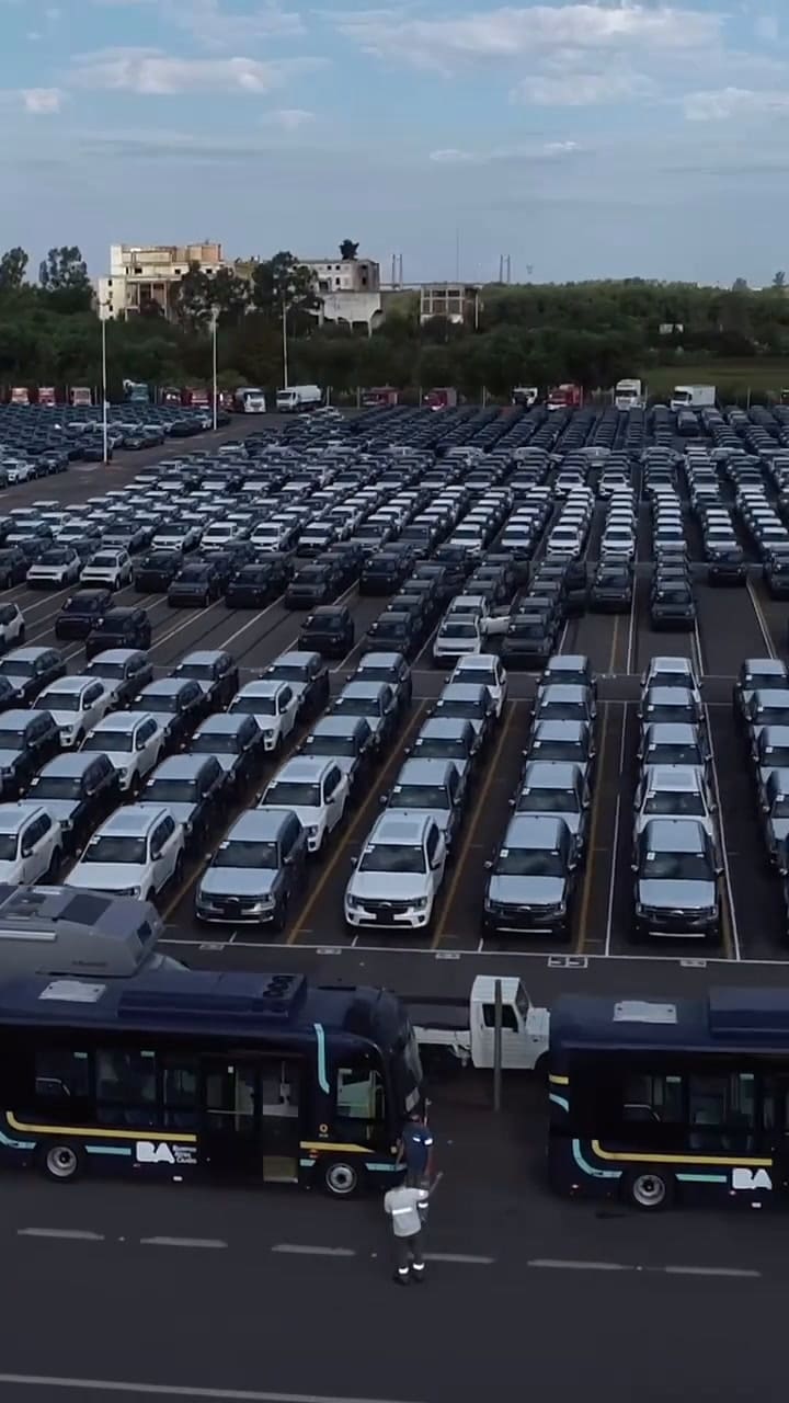Llegaron a Buenos Aires los minibuses eléctricos