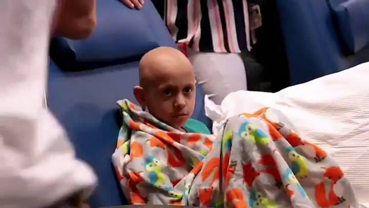 La acción solidaria de Maluma en el día internacional del cáncer - Fuente: Instagram