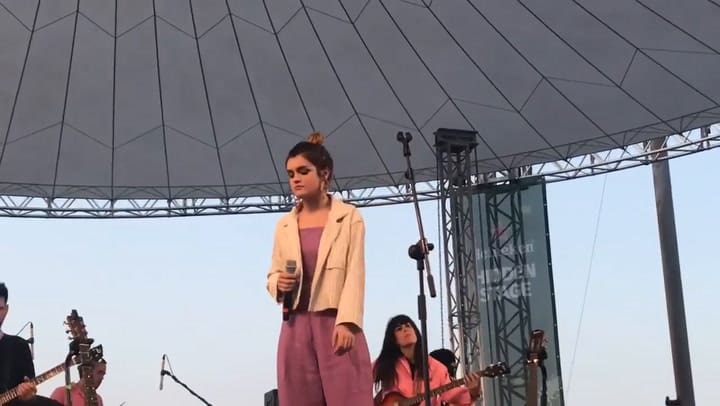 Amaia, 'El mundo extraño' (El Mató a un Policía Motorizado)