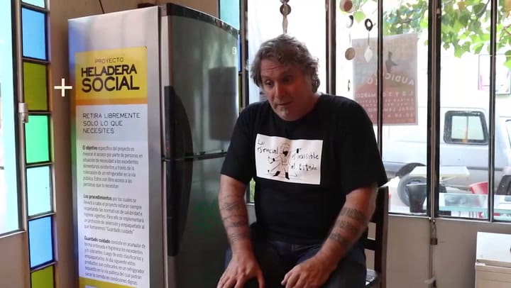 Heladera social, un proyecto que ya tiene 120 réplicas en todo el país