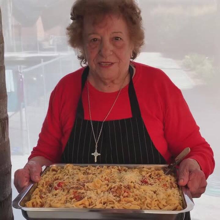 Soledad Pastorutti despidió a su abuela en las redes sociales