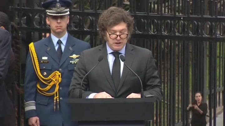 Javier Milei participó del acto por los 42 años de Malvinas y lo acompañó Villarruel