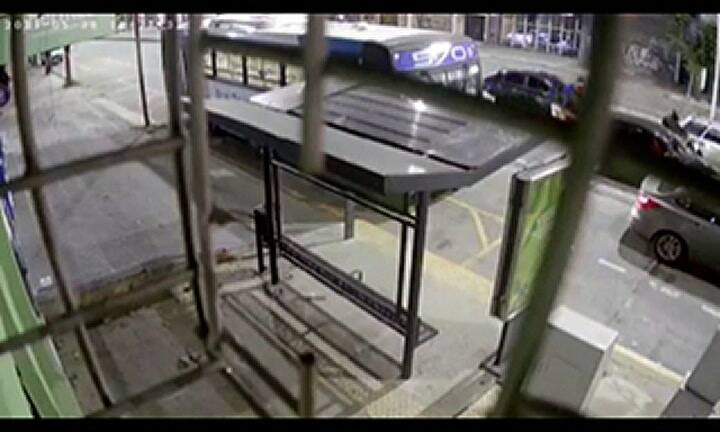 Así le robaron su arma reglamentaria al policía en Avellaneda