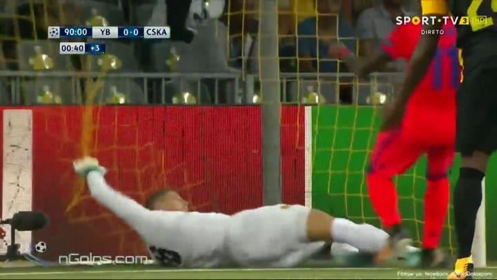 El blooper de Adams Nahu en tiempo de descuento