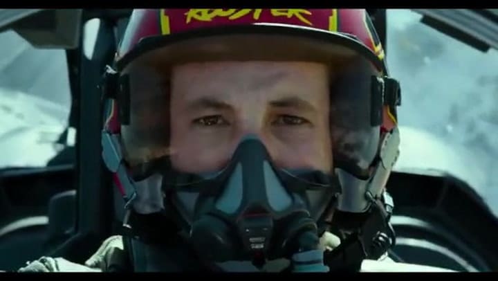 Top Gun Maverick (2022) Dagger Attack Scene (Online-video-cutter.com)