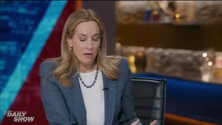 Sherrill pide a los vecinos que graben a los agentes y lo suban a una base de datos