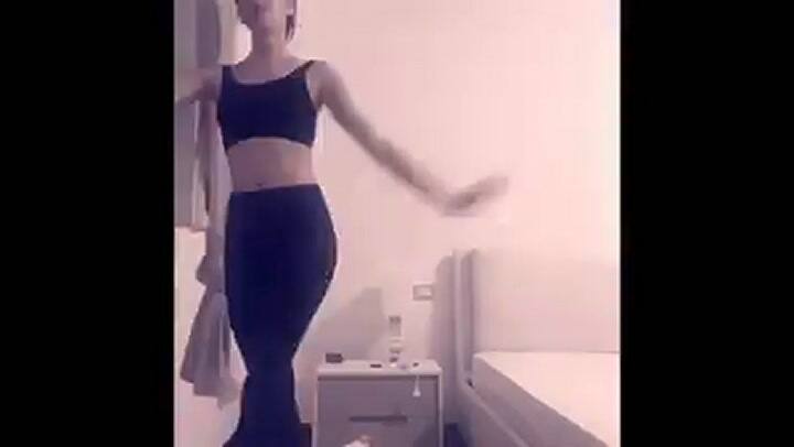 Coronavirus: CORPO DI BALLO TEATRO ALLA SCALA